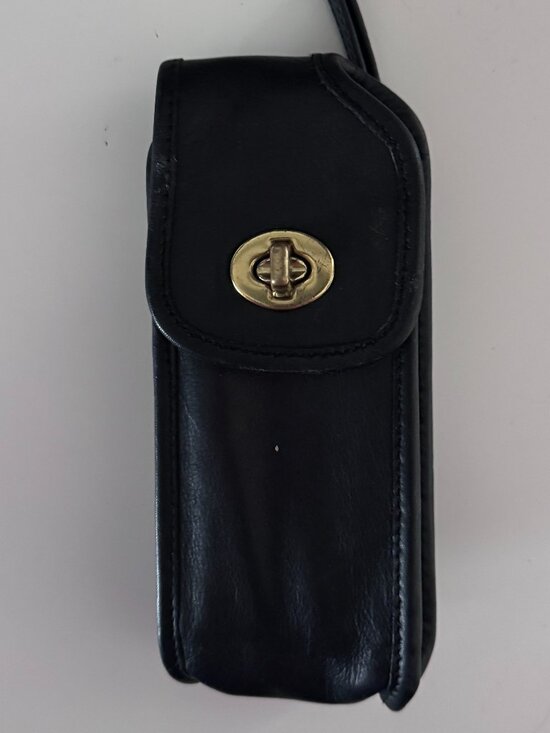 Coach Handbags - Coach Vintage Black Leather Cellphone/Small Accessories Wristlet